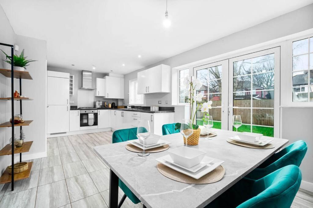 Stunning Modern Home In ברמינגהאם מראה חיצוני תמונה